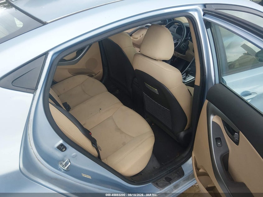 2011 HYUNDAI ELANTRA auction photo 8