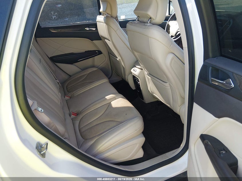 2018 LINCOLN MKC auction photo 8