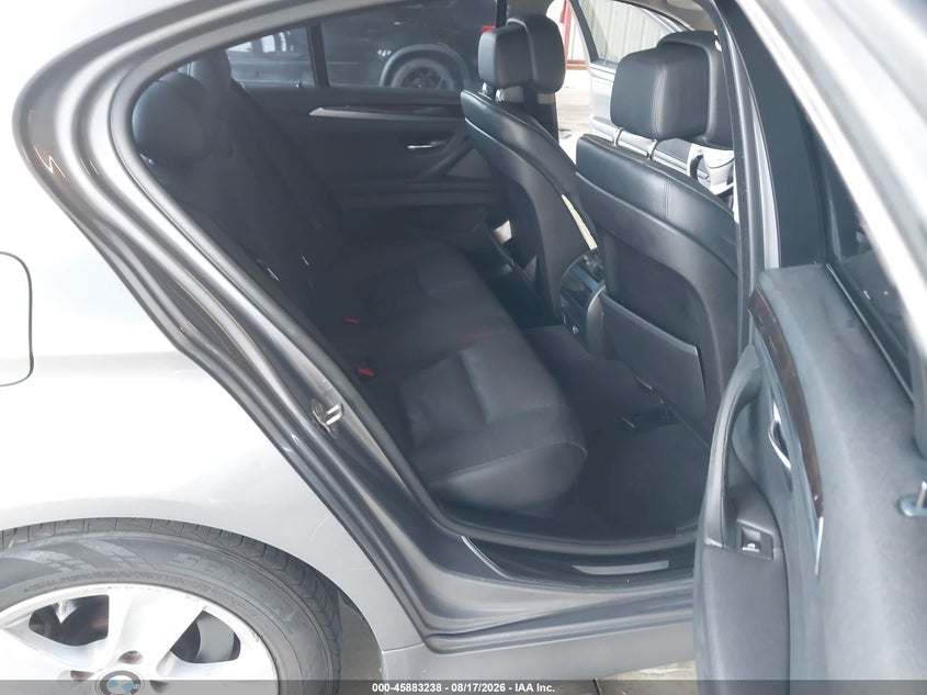 2013 BMW 528I auction photo 8