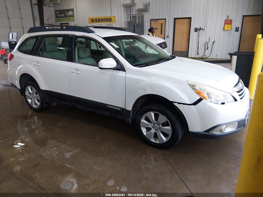 2012 SUBARU OUTBACK auction photo 1