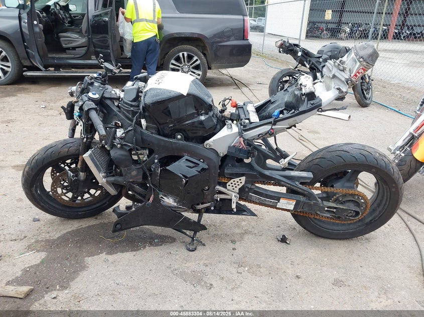 HONDA CBR600 2009