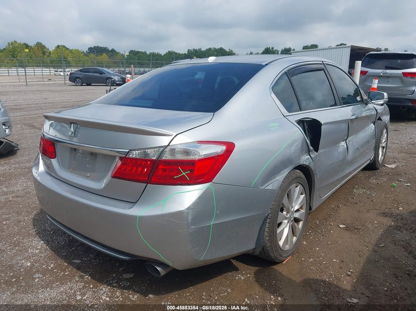 2013 HONDA ACCORD auction photo 4