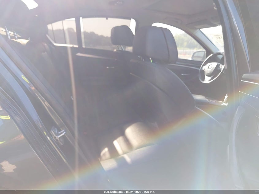 BMW 550I 2011 VIN WBAFR9C52BC757413