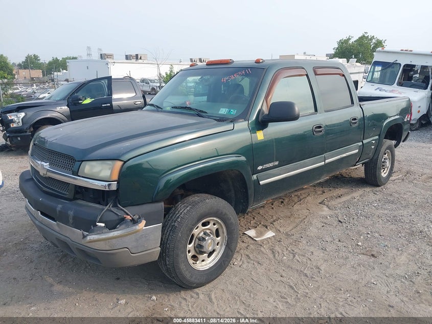 2004 CHEVROLET SILVERADO 2500HD auction photo 2