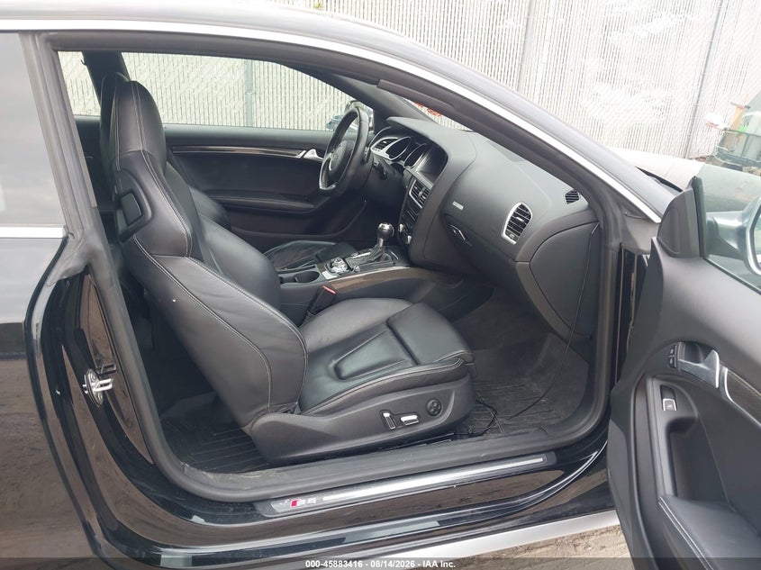 2013 AUDI S5 auction photo 5