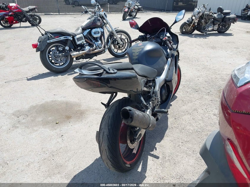 HONDA CBR600 2004