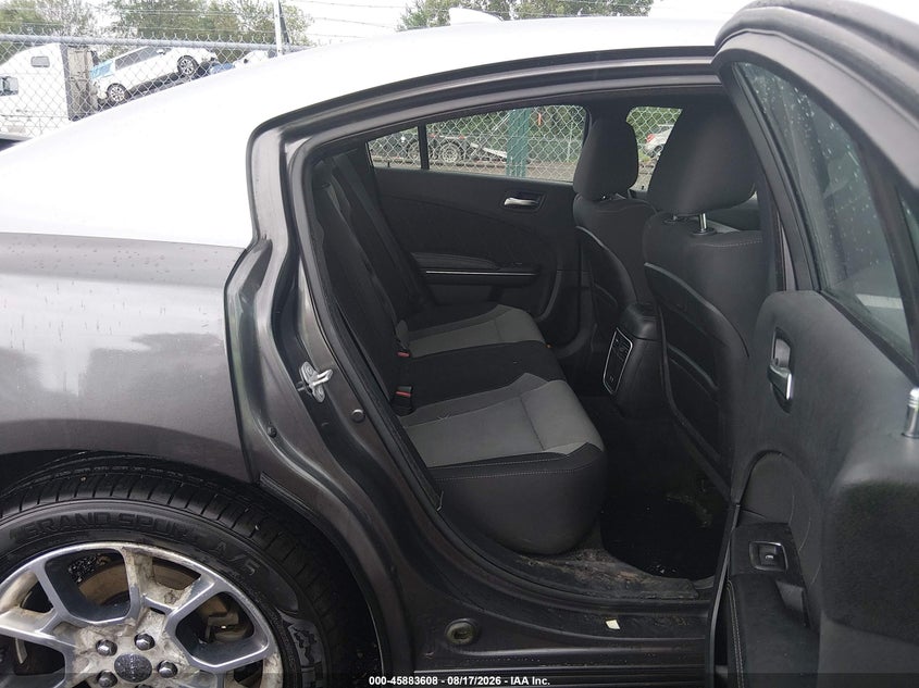 2015 DODGE CHARGER auction photo 8