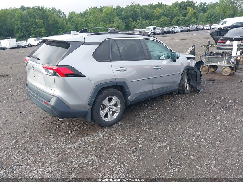 TOYOTA RAV4 - zdjęcie 4