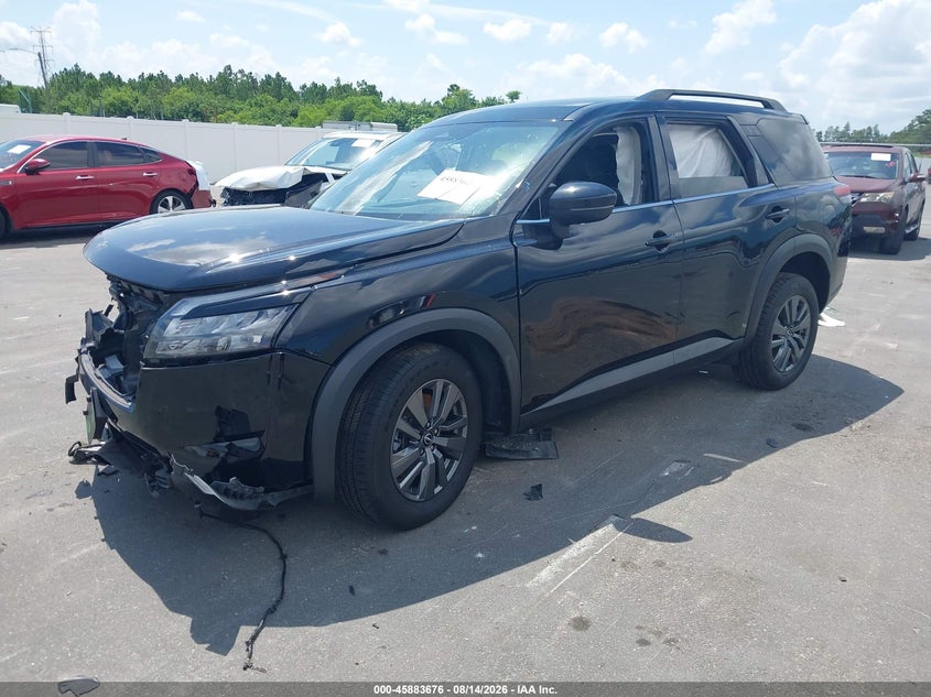 2024 NISSAN PATHFINDER auction photo 2
