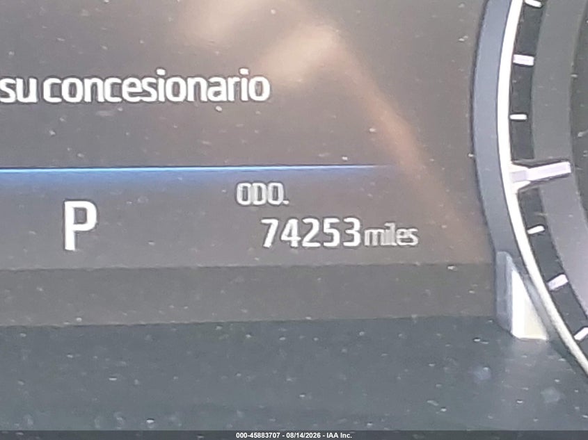 TOYOTA HIGHLANDER - zdjęcie 16