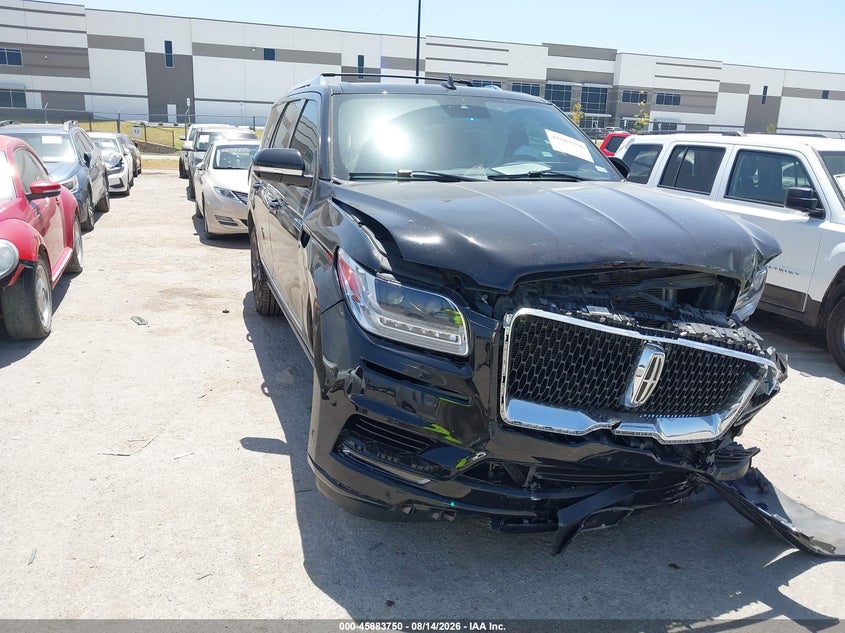 2021 LINCOLN NAVIGATOR auction photo 1