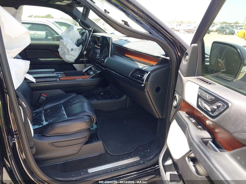 2021 LINCOLN NAVIGATOR auction photo 5