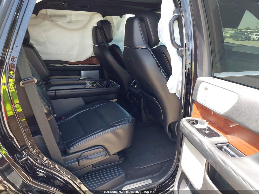 2021 LINCOLN NAVIGATOR auction photo 8