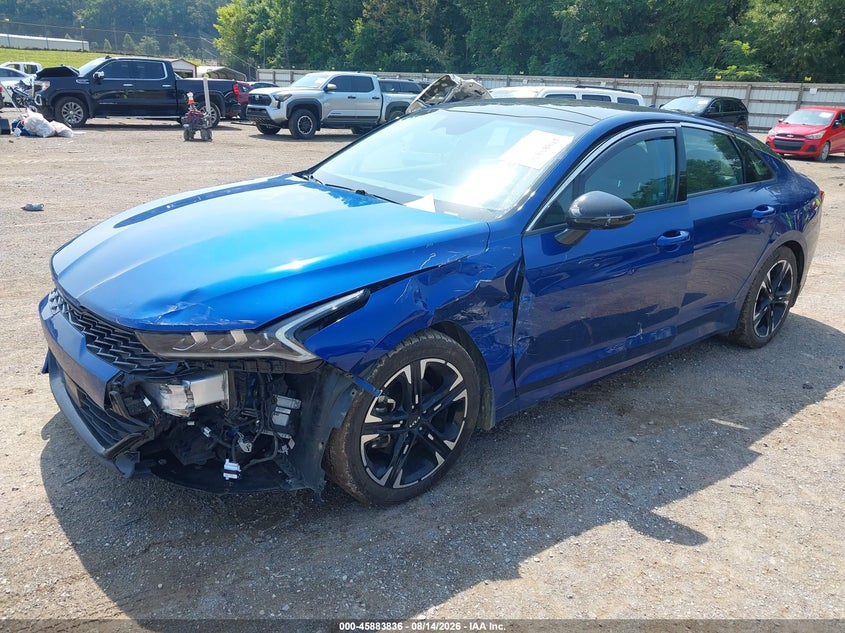 2024 KIA K5 auction photo 2
