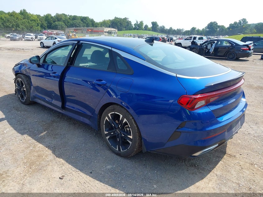 2024 KIA K5 auction photo 3
