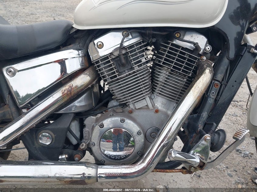 1997 HONDA VT1100 auction photo 8
