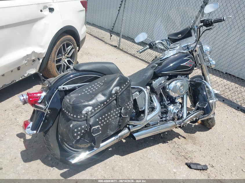 HARLEY-DAVIDSON FLSTC 2009