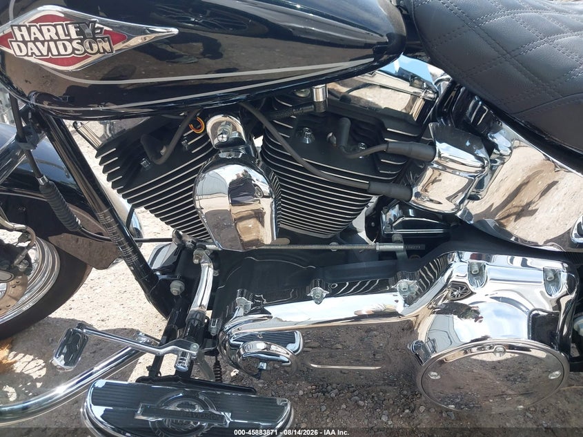 HARLEY-DAVIDSON FLSTC 2009