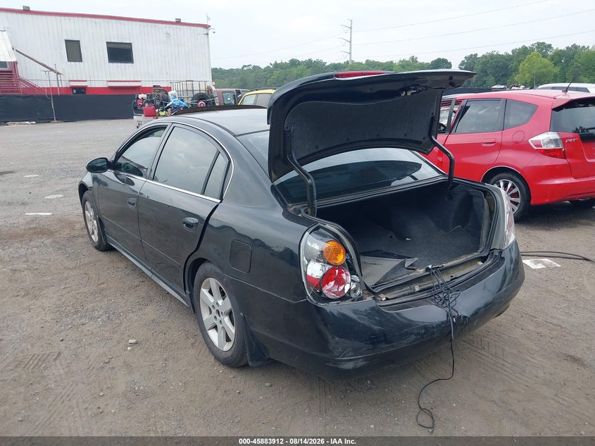 2003 NISSAN ALTIMA auction photo 3