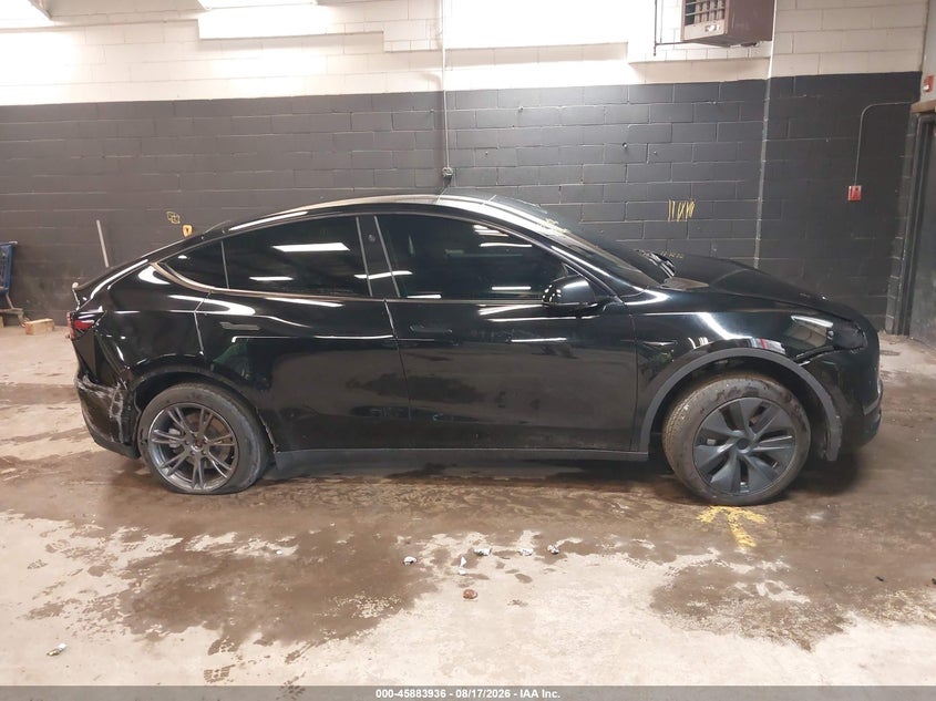 TESLA MODEL Y - zdjęcie 14