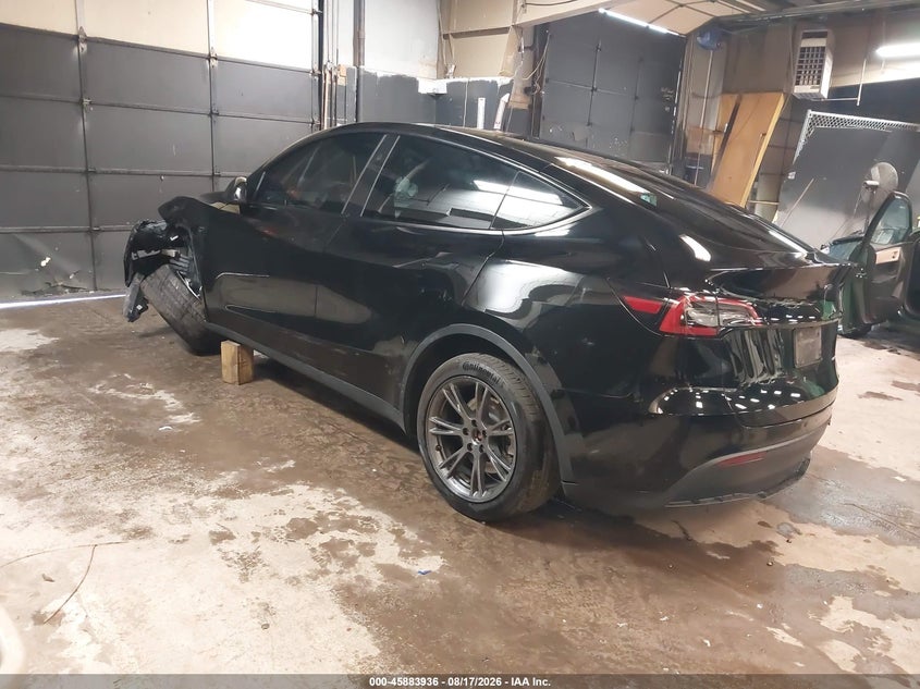 2024 TESLA MODEL Y auction photo 3