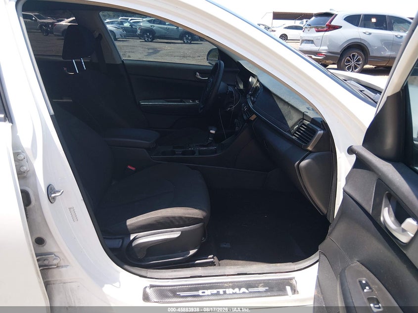 2017 KIA OPTIMA auction photo 5