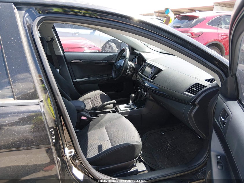 2015 MITSUBISHI LANCER auction photo 5