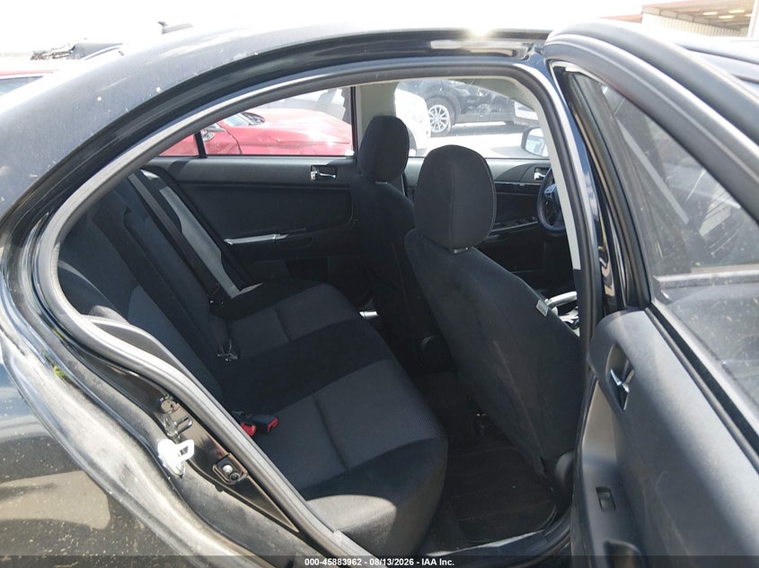 2015 MITSUBISHI LANCER auction photo 8