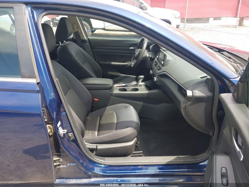 2021 NISSAN ALTIMA auction photo 5