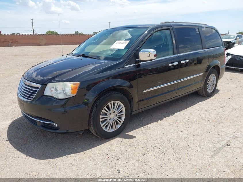 Vin: 2c4rc1cg5fr577912, lot: 46383164, chrysler town & country touring-l 20152