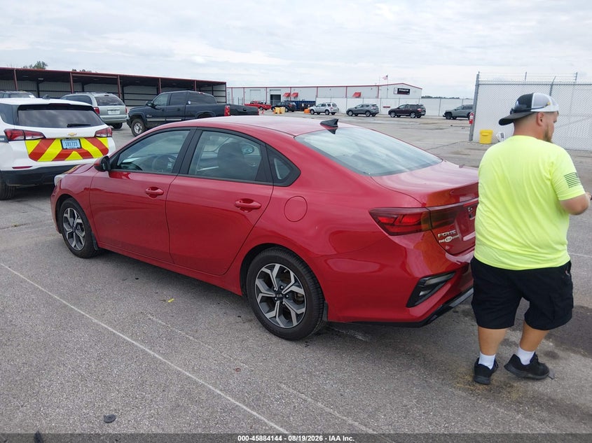 2021 KIA FORTE auction photo 3