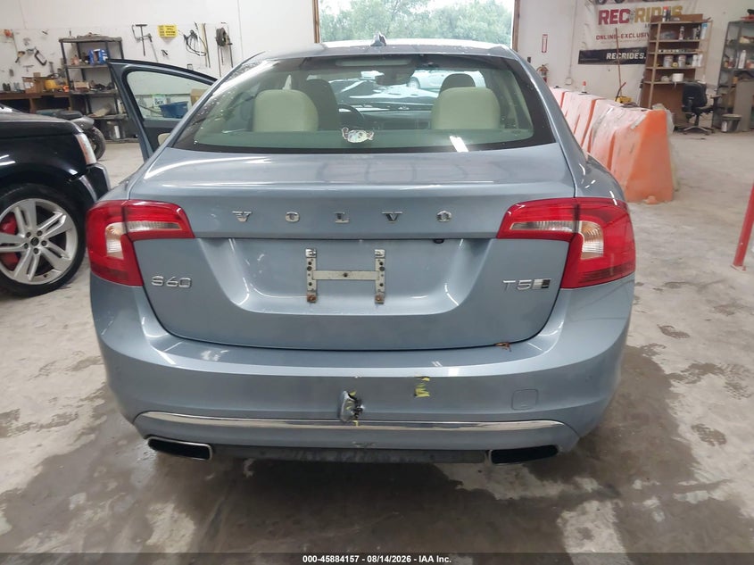 2017 VOLVO S60 INSCRIPTION T5 · Фото 16