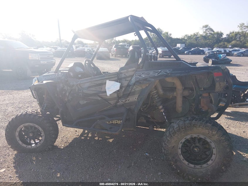 POLARIS RZR 2020