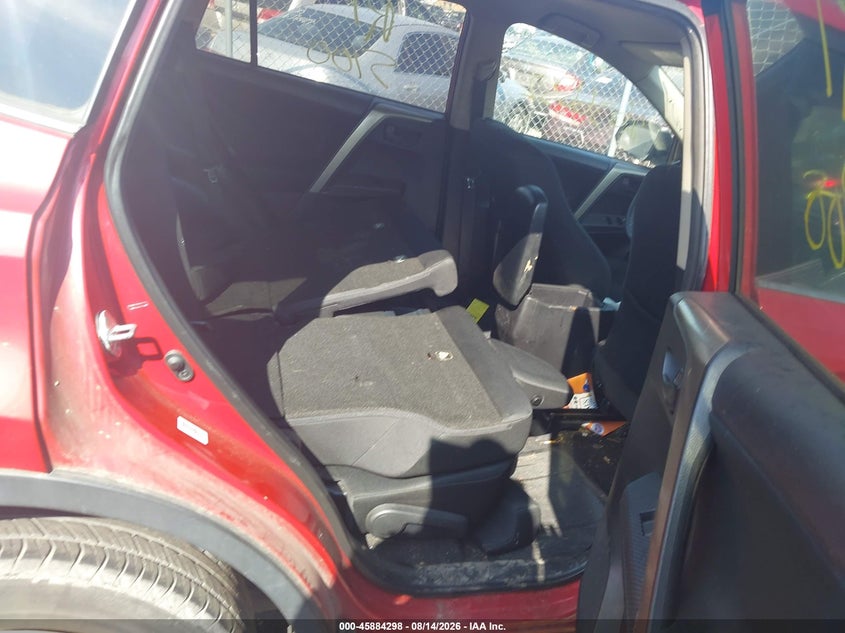 2015 TOYOTA RAV4 auction photo 8