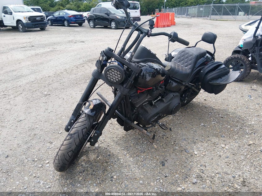 HARLEY-DAVIDSON FXLRS 2020