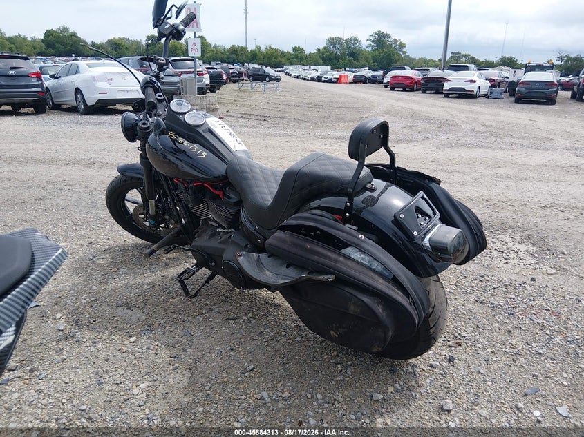HARLEY-DAVIDSON FXLRS 2020