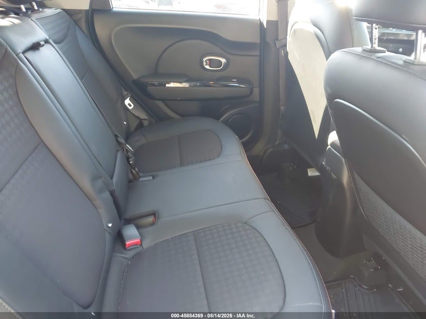 2018 KIA SOUL auction photo 8