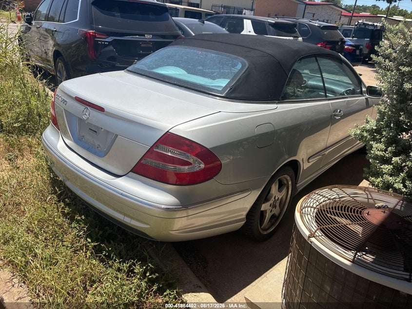 2004 MERCEDES-BENZ CLK 500 auction photo 4