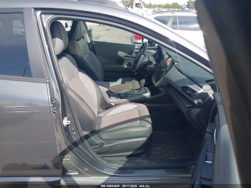 2025 SUBARU CROSSTREK auction photo 5