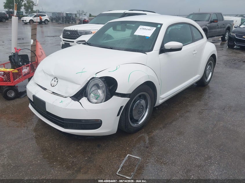 VOLKSWAGEN BEETLE 2012 VIN 3VWJP7AT0CM641150