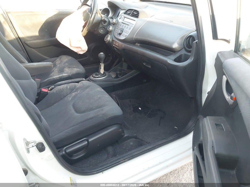 2009 HONDA FIT auction photo 5