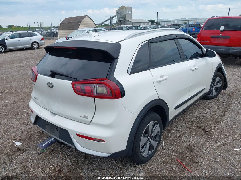 Vin: kndcb3lc2k5243779, lot: 46383562, kia niro lx 20194