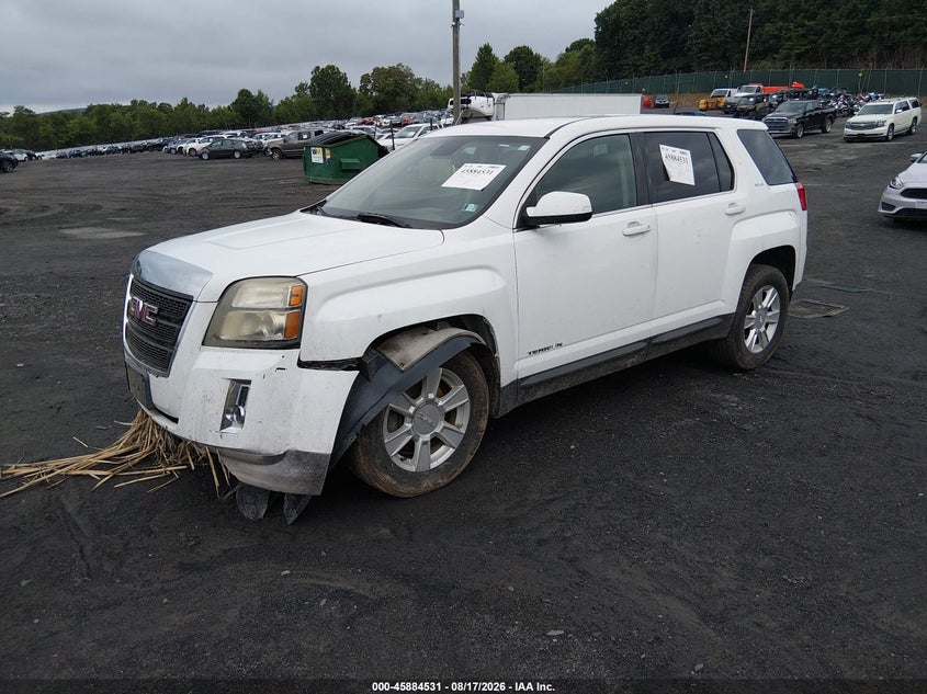 2013 GMC TERRAIN auction photo 2