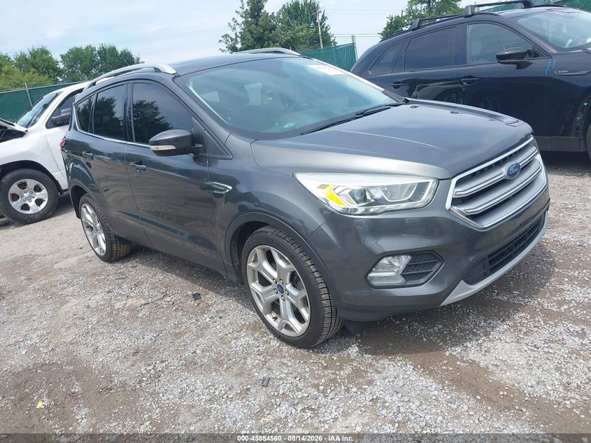 Vin: 1fmcu0j92hub76854, lot: 46383594, ford escape titanium 2017 img_1