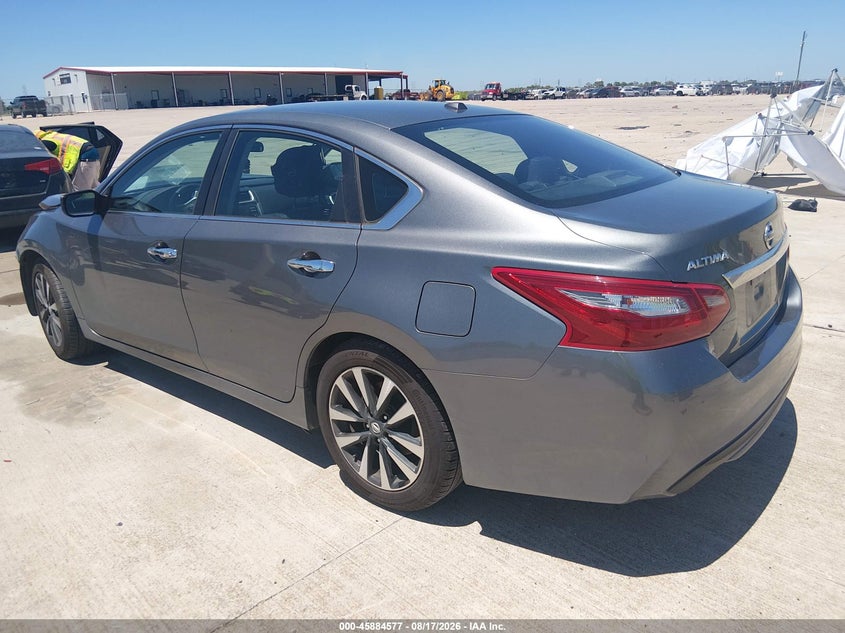 2018 NISSAN ALTIMA auction photo 3