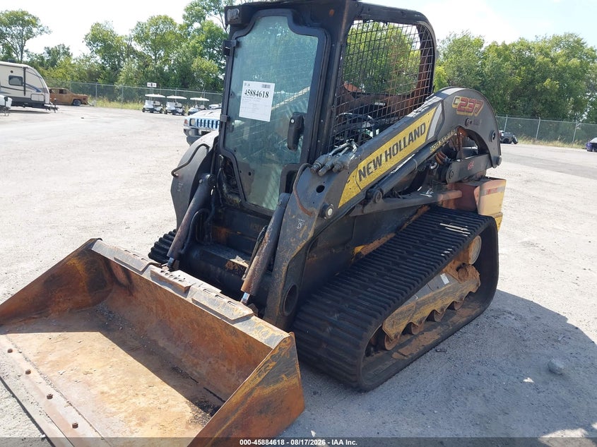 2018 NEW HOLLAND C237 LOADER auction photo 6