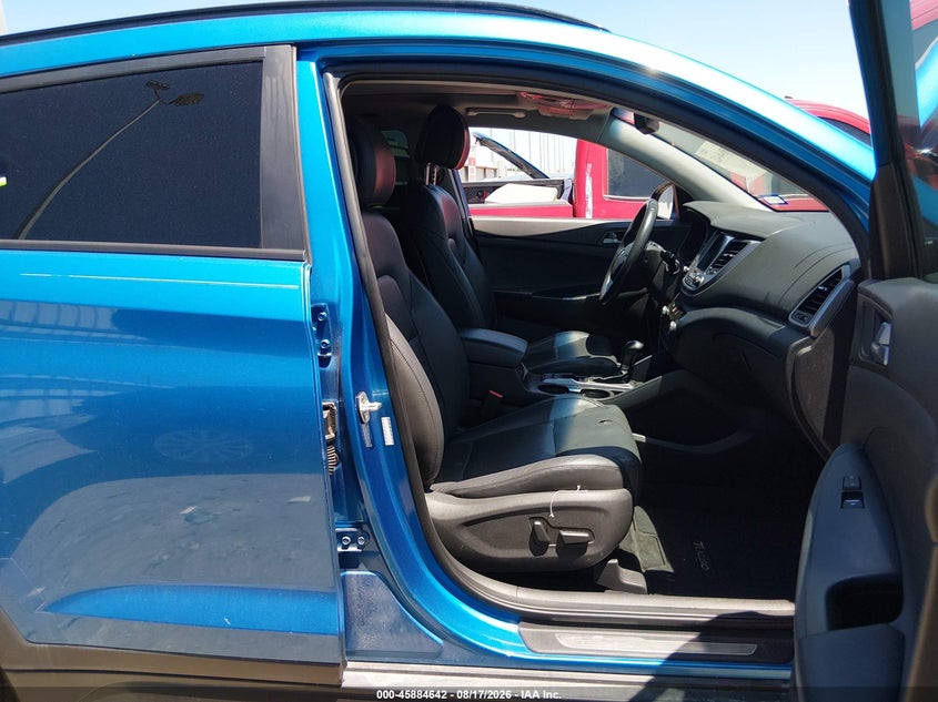 2016 HYUNDAI TUCSON auction photo 5