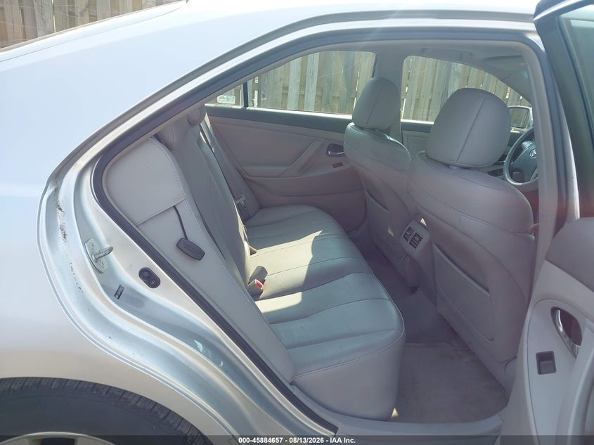 2009 TOYOTA CAMRY HYBRID auction photo 8