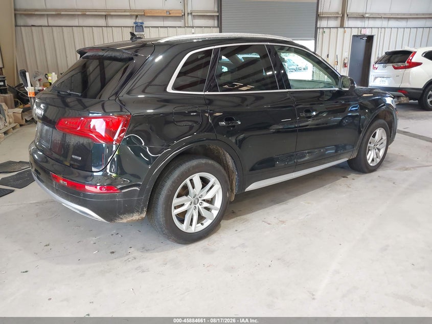 AUDI Q5 - zdjęcie 4