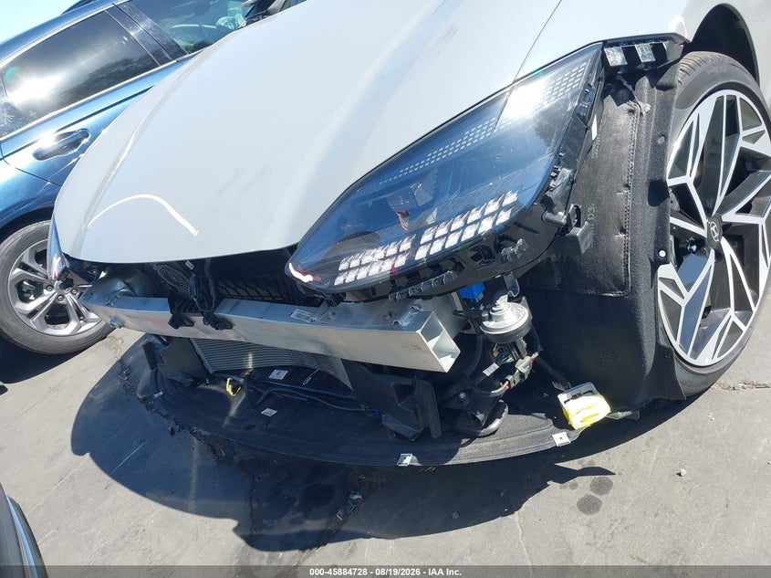 HYUNDAI IONIQ 6 2023 VIN KMHM34AA0PA048394